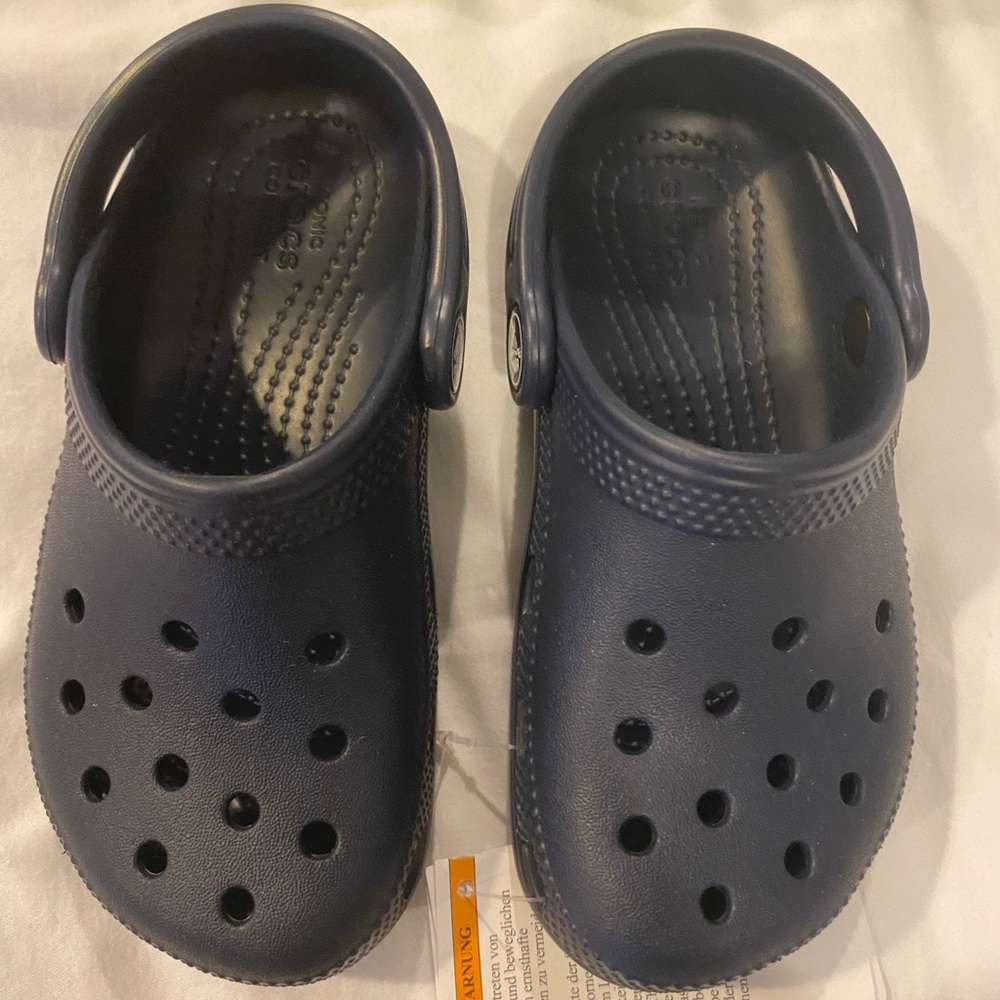 BNIB kids Classic Crocs